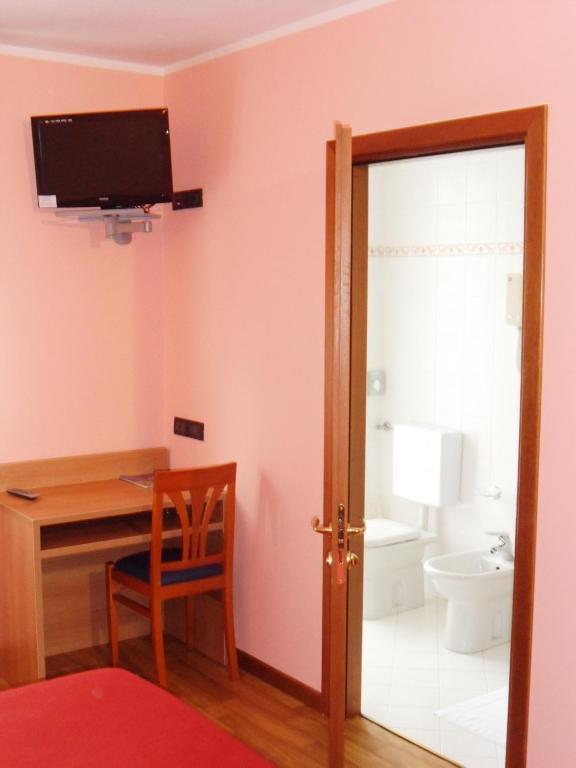Hotel Ristorante Al Bassanello Bassano del Grappa Rom bilde